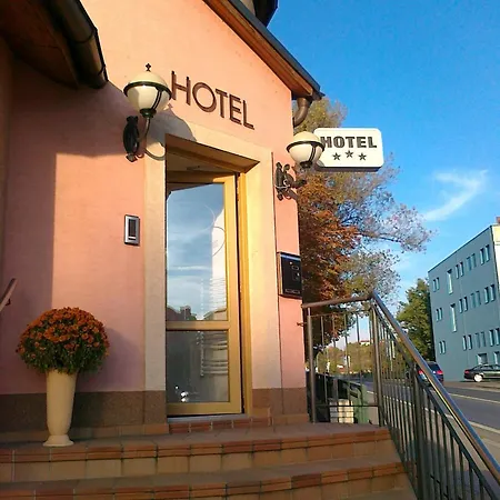 酒店 马克西姆家庭酒店 贝龙